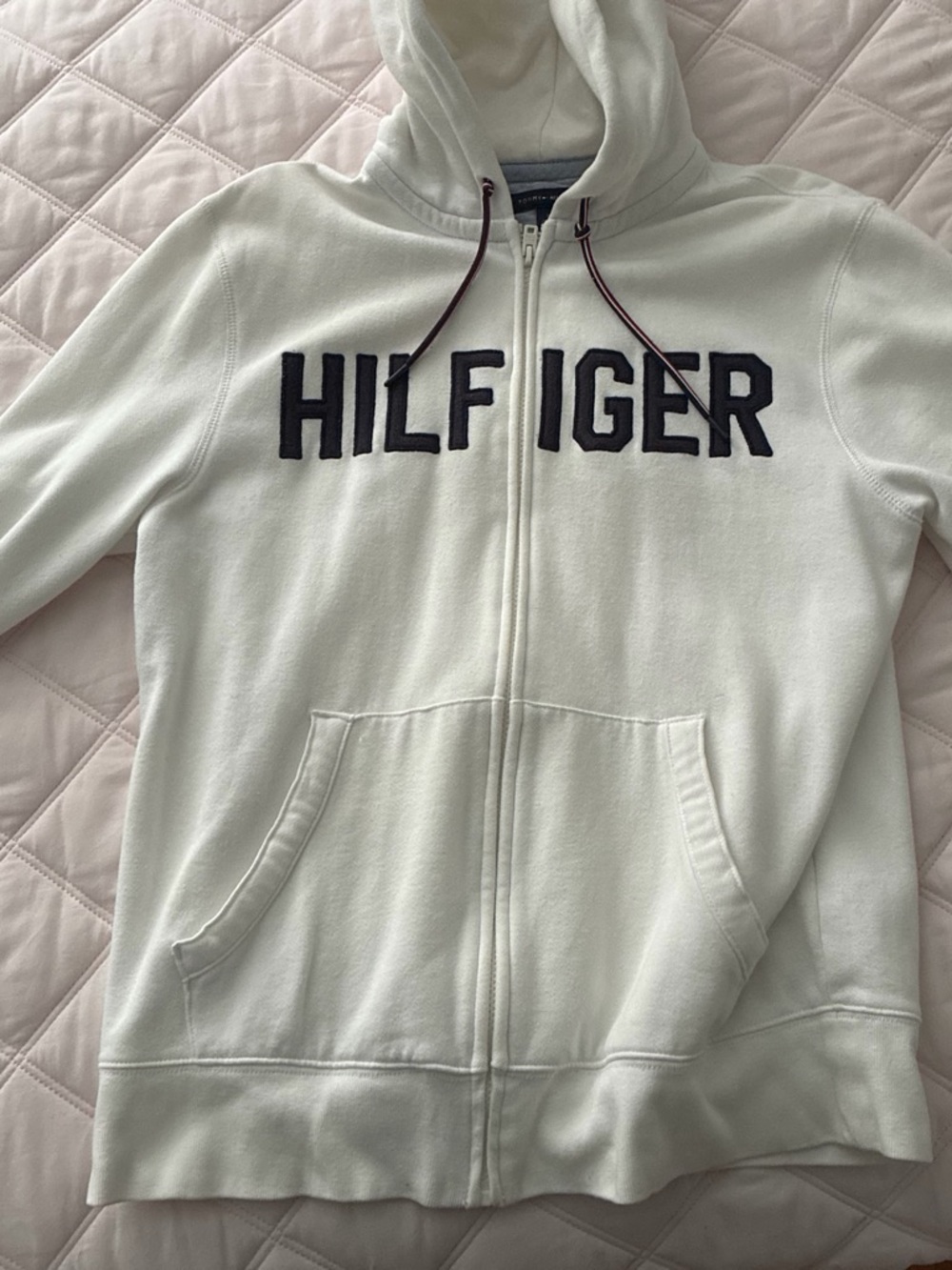Tommy Hilfiger Men’s Cream Zip-Up Hoodie with Bold Navy Logo